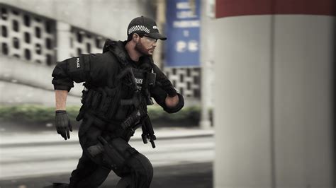 realistic cop outfits gta 5